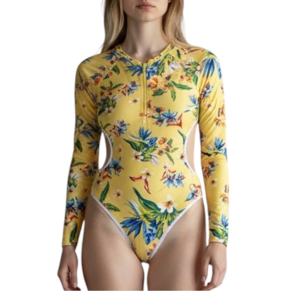 OP Cutout Rashguard Swimwear in Yellow/Blue Size Medium — AMAZON—Worn 1X